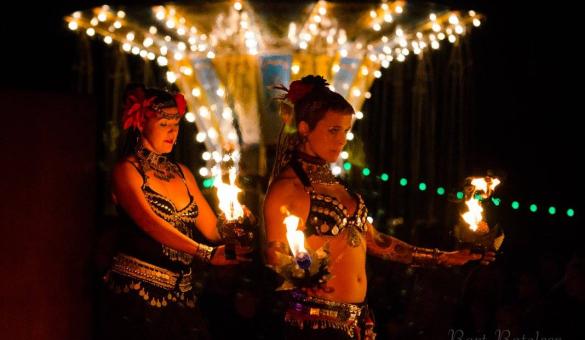 Nefertari &amp; MizkaoZ