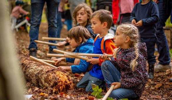 Los in ’t Bos keert terug met vuurshows en touwenparcours 